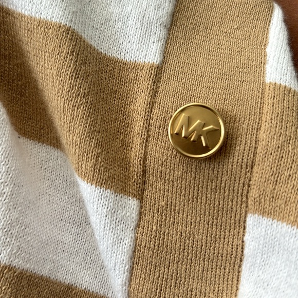 MICHAEL KORS WOMENS STRIPPED KNIT TANK TOP. CREW NECK.  Medium, khaki/white - Picture 11 of 12